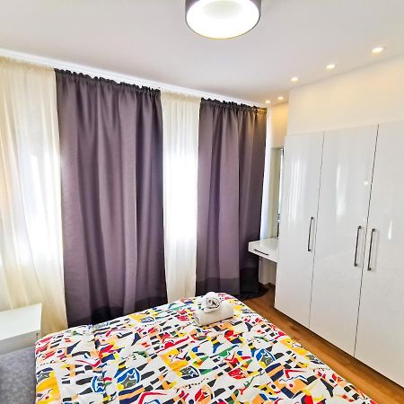 Citycenter Boutique Apartment Larnaca Esterno foto